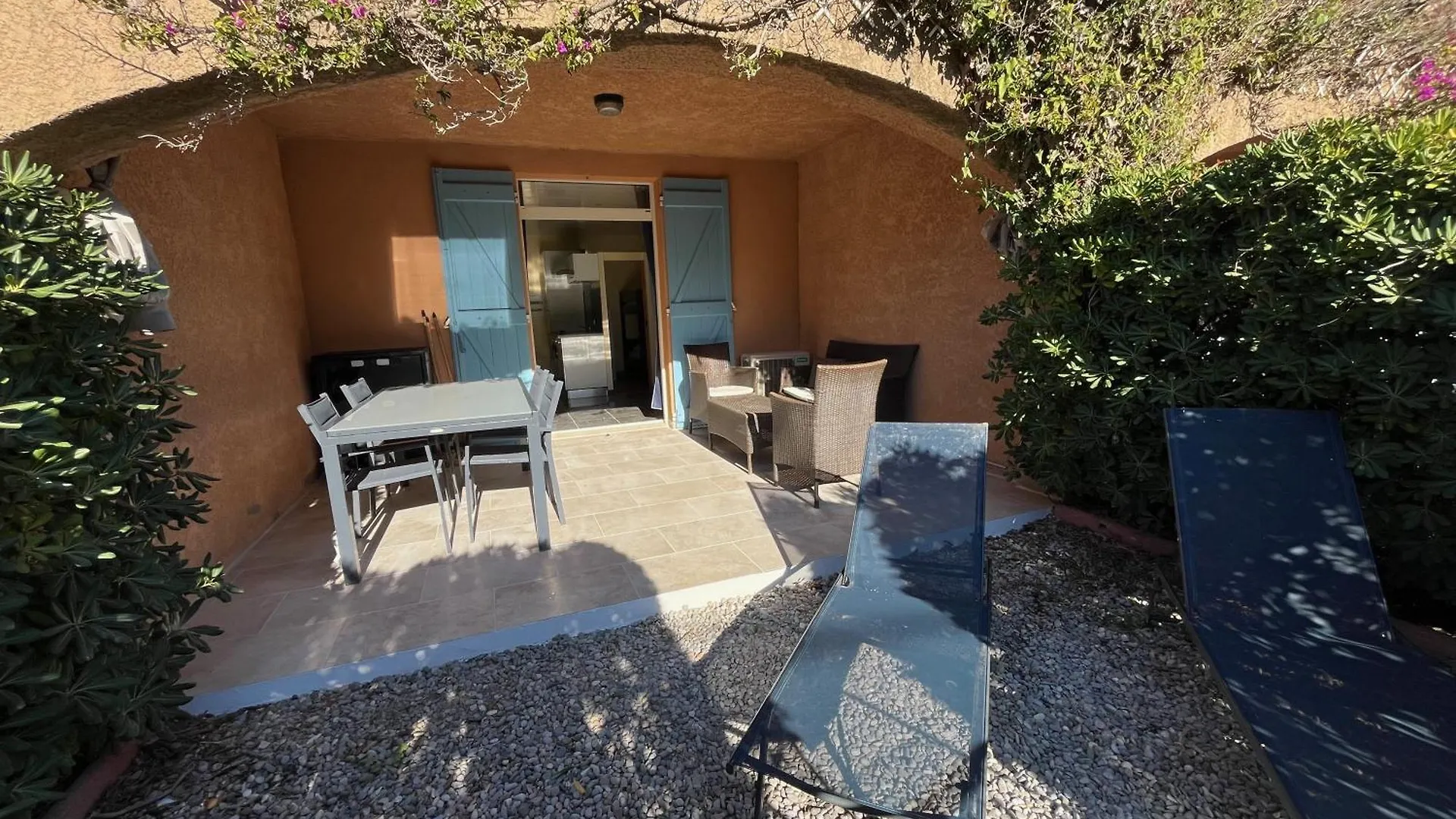 Apartment Studio Jade A 100M De La Plage Hyeres